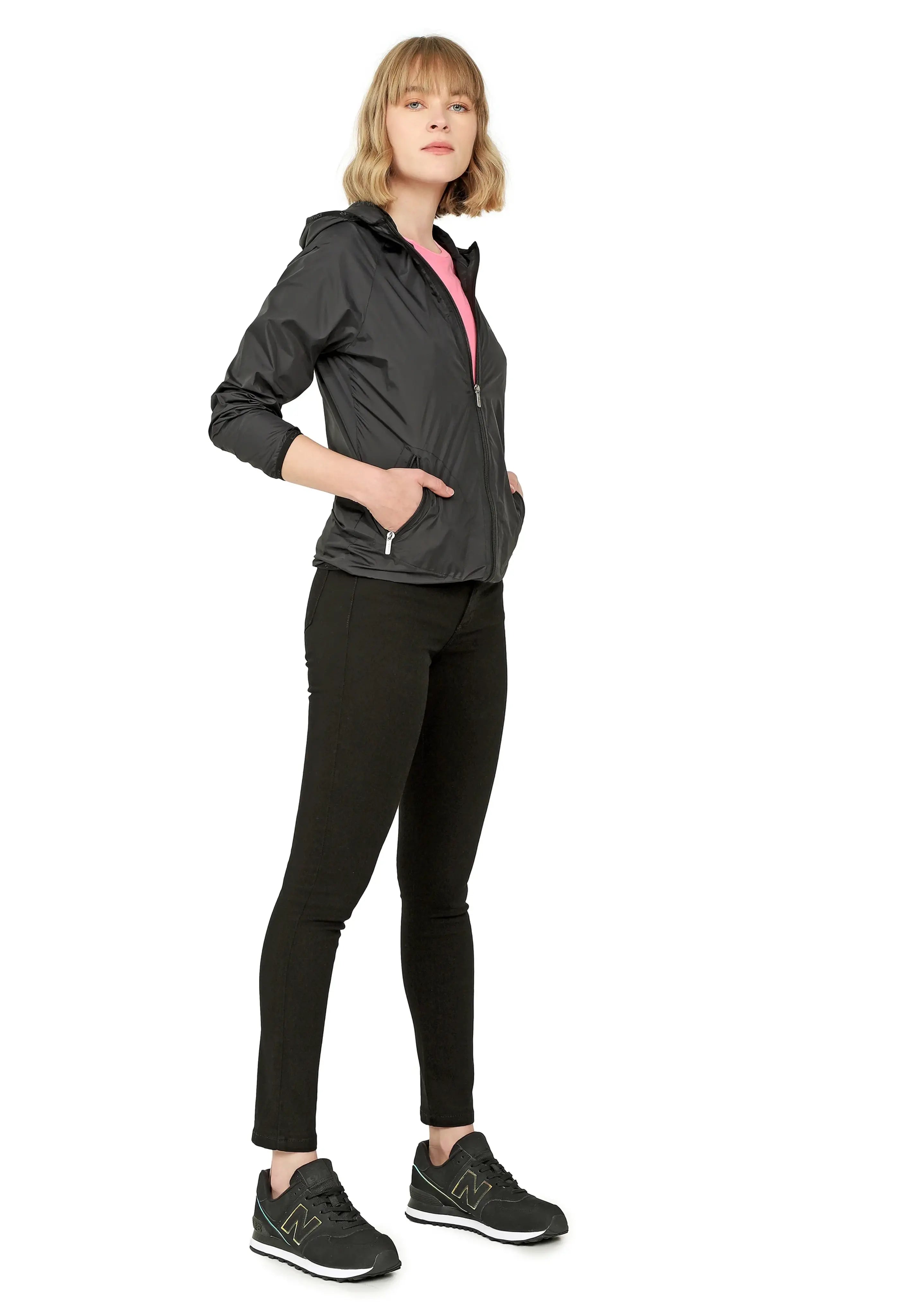 Chaqueta Rompeviento DEANA